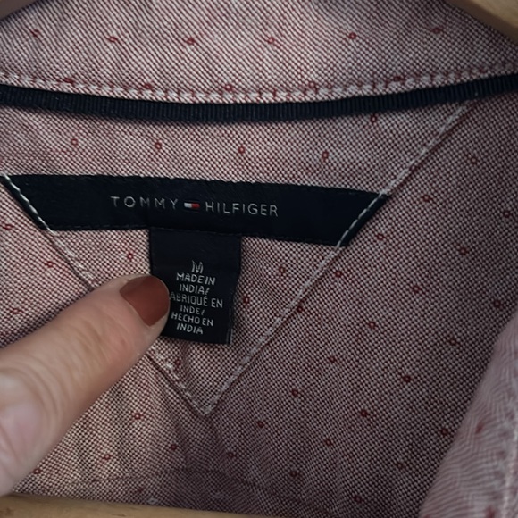 Tommy Hilfiger VGUC light purple button down short sleeved blouse, cotton. - Picture 5 of 16